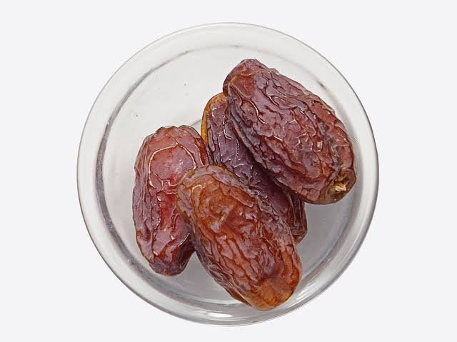 Dates